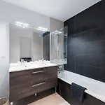 Lejlighed Sunny - Luxury Flat With Services