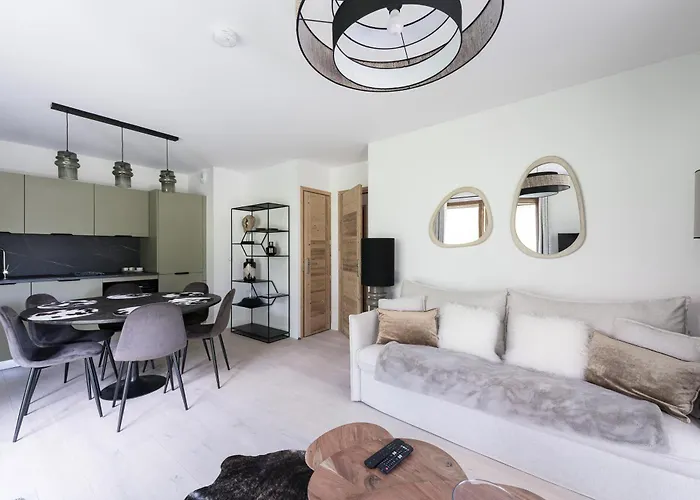 Lägenhet Sunny - Luxury Flat With Services *