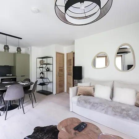 アパート Sunny - Luxury Flat With Services *